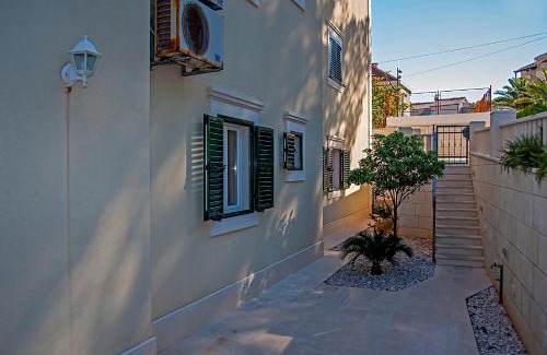 Sutivan Apartment | Apartment Brač