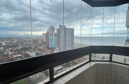 Maracana Apartment | Apartment by the sea