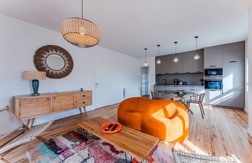 Cap-Ferret Apartment | Apartment 'Cap Ferret Centre Réf 128' with Balcony and Wi-Fi