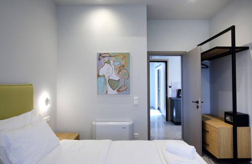 Lefkada Apartment | Apartment 'Carabella Residence 1' with Mountain View, Wi-Fi and Air Conditioning