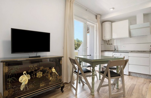 San Ambrosio Apartment | Apartment 'Casa de 10 - 4A' with Mountain View, Shared Pool & Wi-Fi