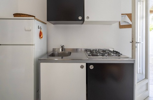 Marina di Ostuni Apartment | Apartment 'Casa Degli Oleandri ' with Private Terrace and Air Conditioning