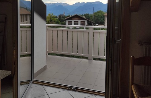 Brez Apartment | Apartment 'Casa vacanze Rosa 9' with Mountain View, Balcony and Wi-Fi