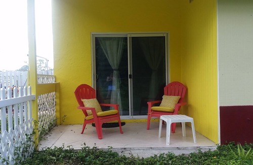 Port Saint Lucie Apartment | Apartment centrally located to all PSL has to offer