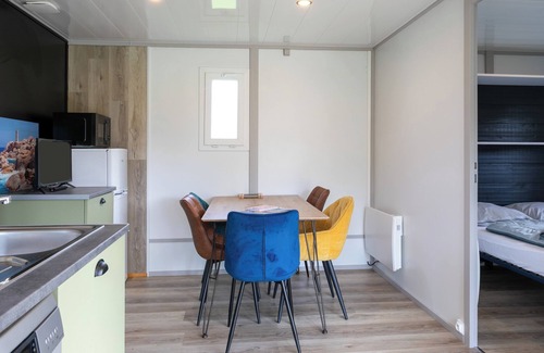Pleumeur-Bodou House | Apartment 'Chalet Premium 1' with Private Terrace and Shared Garden