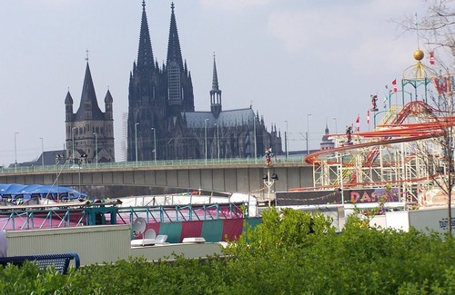 Deutz Apartment | Apartment Cologne -To walk to the cathedral or in the City- 1km to the fair