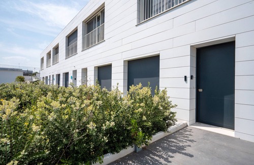 Municipio 1 Apartment | Apartment 'Costa Del Sud' with Sea View, Wi-Fi and Air Conditioning
