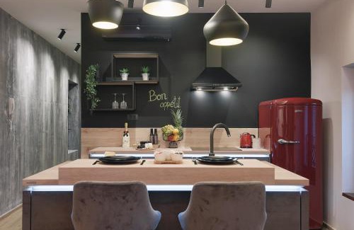 Pula Apartment | Apartment De Ville 2020 with free parking