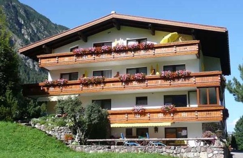 Brand Apartment | Apartment Deluxe 5 persons Hotel Admin - Apartments Kella-Egg