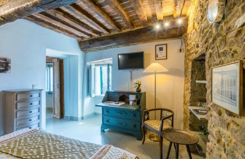 Montescudaio Apartment | Apartment Diana by Interhome