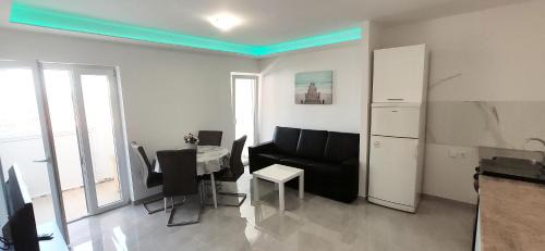 Bili brig Apartment | Apartment Dolores