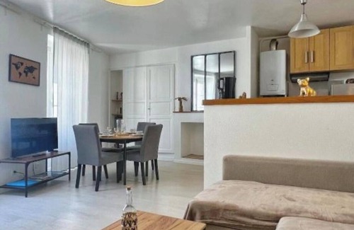 Aurillac Apartment | Apartment downtown Aurillac 4 people