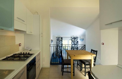 Baja Sardinia Apartment | Apartment Ea Bianca in Baia Sardinia - 6 persons, 2 bedrooms