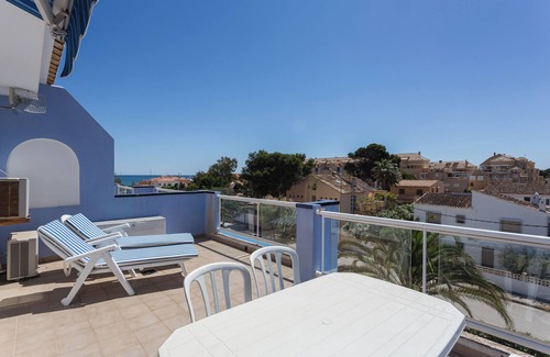 Les Deveses Apartment | Apartment 'Edu' with Sea View, Wi-Fi and Air Conditioning