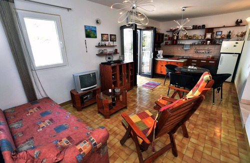 Rogac Apartment | Apartment Ela (103321-A1) - Rogac - island Solta