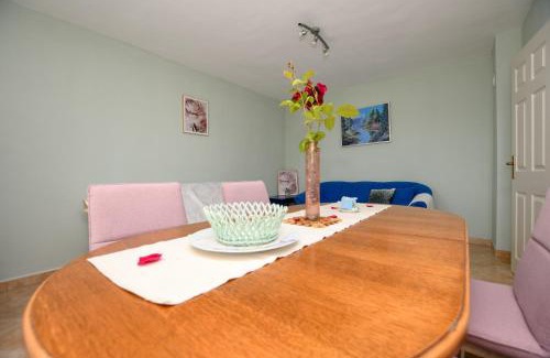 Vrvari Apartment | Apartment Emilija