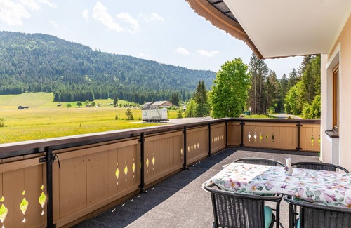 Leutasch Apartment | Apartment "Enzian 1" with Mountain View, Private Terrace & Wi-Fi