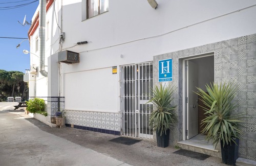 Barrio Nuevo Apartment | Apartment '111' with Wi-Fi and Air Conditioning