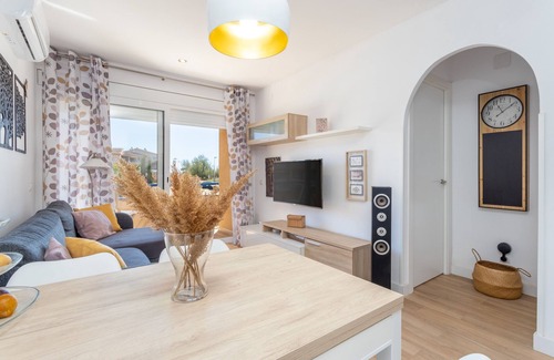Els Griells Apartment | Apartment 'Apartamento Tamarindos 500' located 200 m from the beach