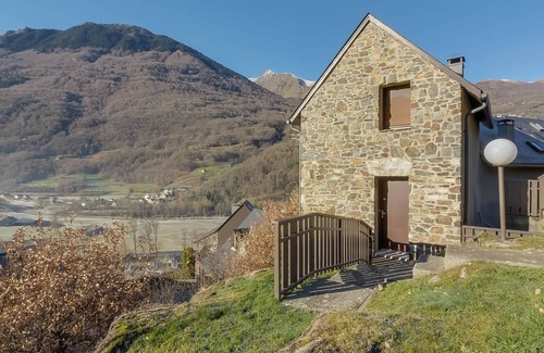 Esquieze-Sere Apartment | Apartment Esquièze-Sère, 2 bedrooms, 4 persons