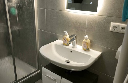 Ruesselsheim Apartment | Apartment for 4-6 persons with balcony in the shopping center