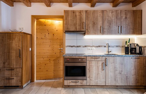 Valle di Casies Apartment | Apartment 'Feldererhof Apt Almenblick' with Mountain View, Shared Garden and Wi-Fi