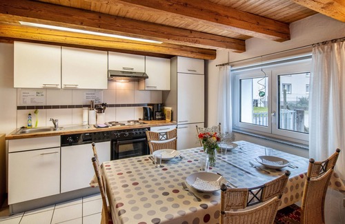 Ravensburg Apartment | Apartment 'Ferienhaus Felicia EG' with Private Garden and Wi-Fi