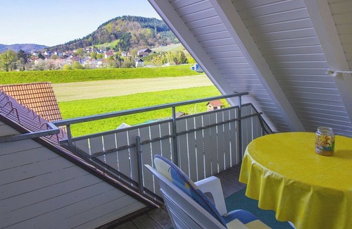 Oberkirch Apartment | Apartment 'Ferienwohnung Susi' with Mountain View, Balcony and Wi-Fi