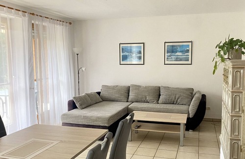 Starnberg Apartment | Apartment 'Ferienwohnung Starnberg' with Private Terrace, Shared Garden and Wi-Fi
