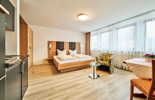Heiligenberg Apartment | Apartment 'Fewo 1' with Shared Terrace, Balcony and Wi-Fi