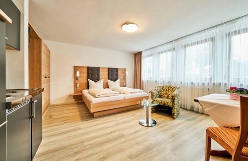 Heiligenberg Apartment | Apartment 'Fewo 4' with Shared Terrace and Wi-Fi