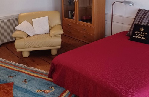 Altstadt Apartment | Apartment 'Fewo Wilde Frau' with Balcony and Wi-Fi