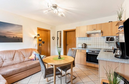 Heringhausen Apartment | Apartment 'Fischer' with Mountain View, Private Terrace and Wi-Fi