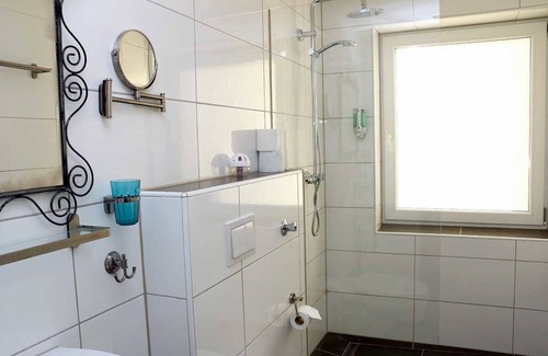 Frohnhausen Apartment | Apartment for 4 guests with 52m² in Essen (183686)