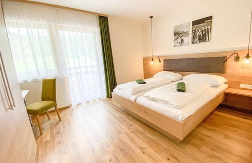 Schladming Bed & Breakfast | Apartment for 6-8 persons - Hotel Starchlhof