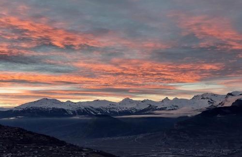 Nendaz Apartment | Apartment for 8 in Veysonnaz