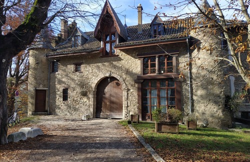 Saint-Martin-d'Uriage House | Apartment Château Uriage/Chamrousse
