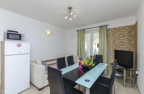 Rogoznica Apartment | Apartment Gaga