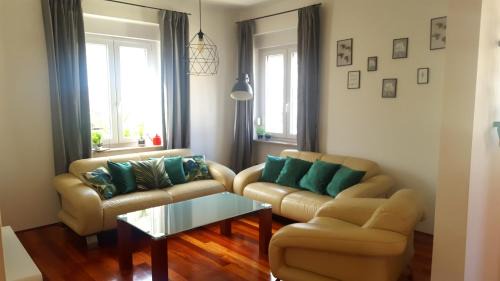 Opatija Apartment | Apartment Greenhouse