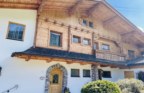 Ried im Zillertal Apartment | Apartment Häuser by Interhome
