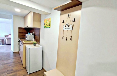 Veliko Tarnovo Apartment | Apartment Halite 1BDR with WiFi and AC