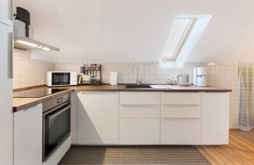 Saig Apartment | Apartment 'Haus Am Südhang' with Shared Garden, Balcony and Wi-Fi
