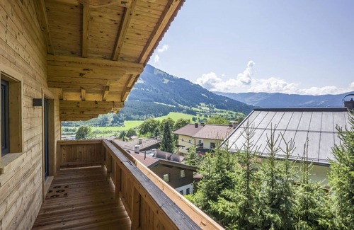 Moosen Apartment | Apartment Hohe Salve - House Panorama