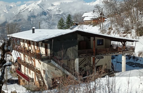 Montaimont Apartment | Apartment/house 12 people, Pontchéry