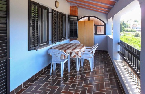 Vinkuran Apartment | Apartment Hula - PUL249 by Interhome