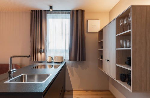 Sesto Apartment | Apartment In A Hotel 'Apartment Harmony' with Sea View, Shared Garden and Wi-Fi