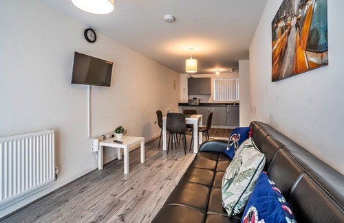 Perry Barr Apartment | Apartment in Birmingham near Bullring