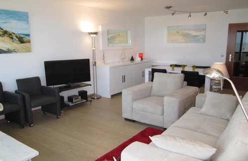 Blankenberge Apartment | Apartment in Blankenberge with Sea View