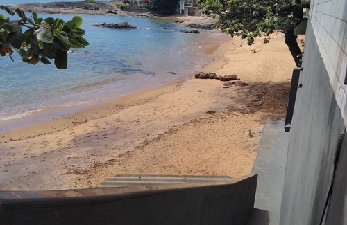 Centro Apartment | Apartment in the center of Guarapari with exclusive beach