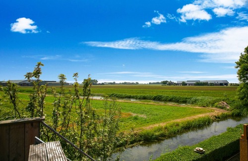 t Zand Apartment | Apartment in Callantsoog near North Holland Coast